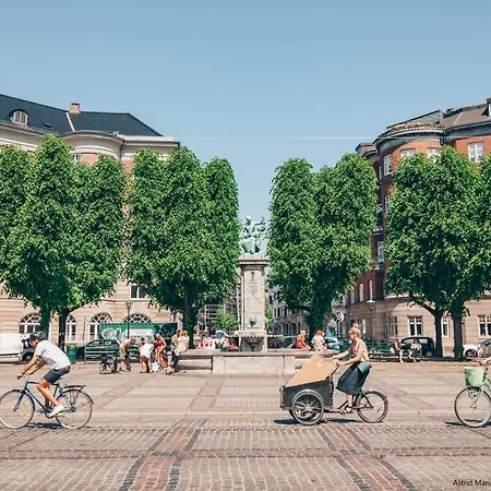 Stylish At Sophisticated Frederiksberg
